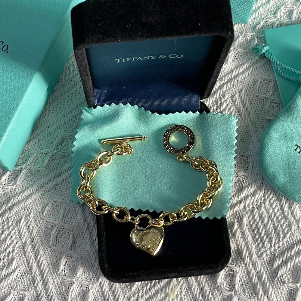 Tiffany & Co. Gold Heart Bracelet